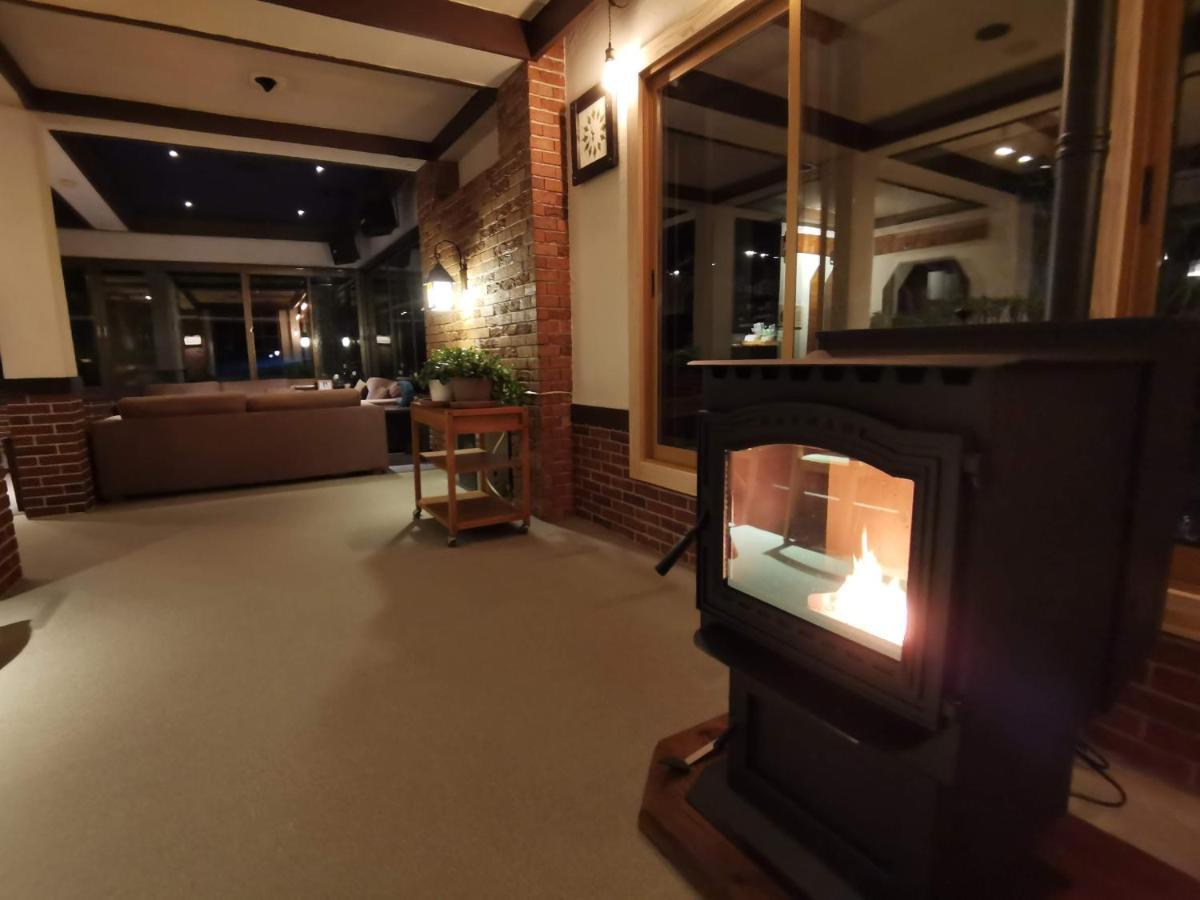Fujio Pension Madarao Apartment Hotel & Restaurant Iiyama Exterior photo